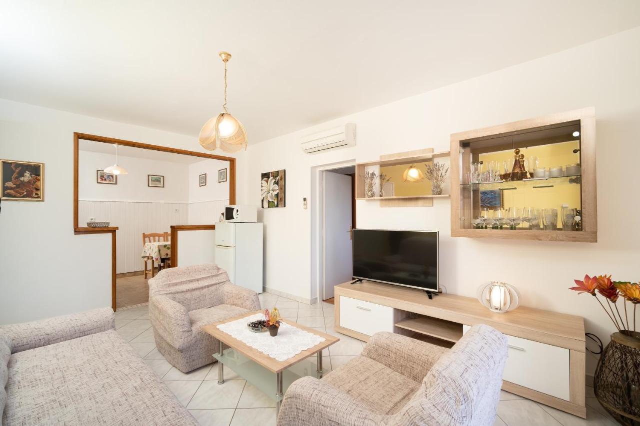 Apartmani Zlata Рабац Экстерьер фото